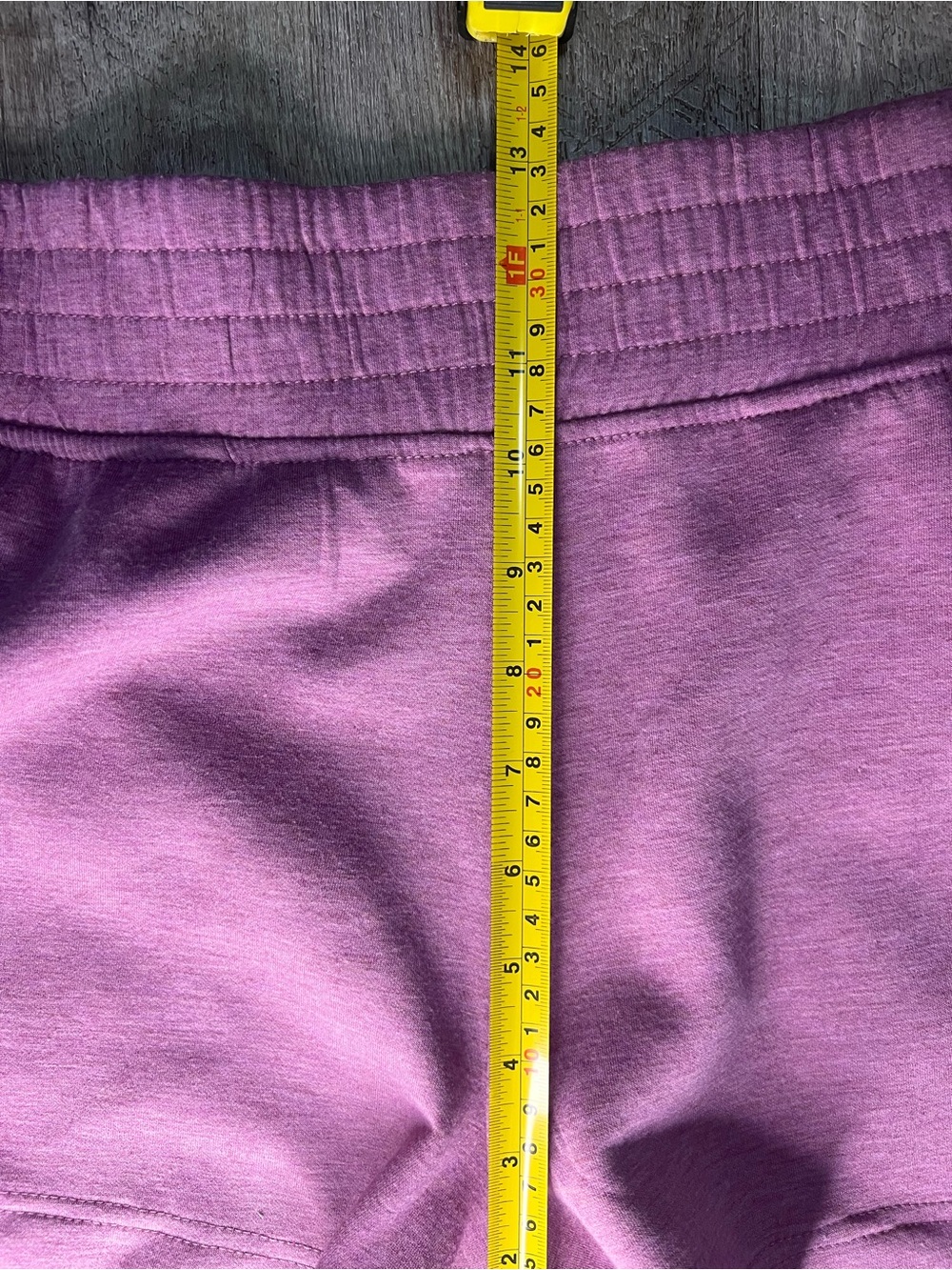 SET Yogalicious Scuba New Flow 3" Shorts Size L with Matching Hoodie - Picture 6 of 15